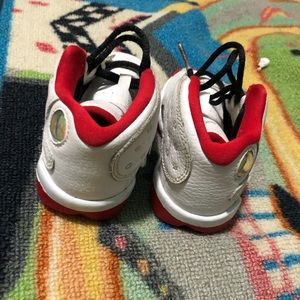 Like new toddler Jordan retro